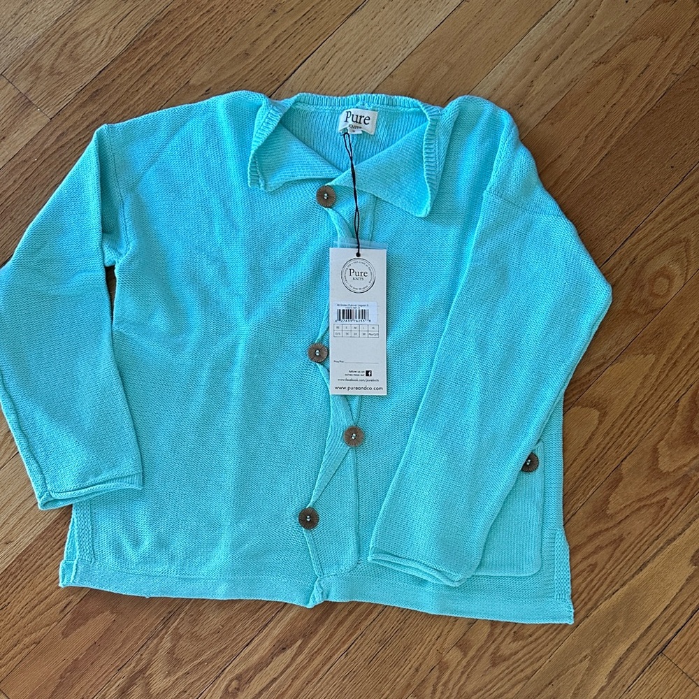 Women’s sweater